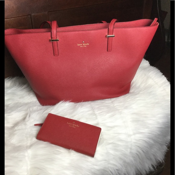 kate spade Handbags - Kate Spade large red tote with matching wallet kate spade Handbags - Kate Spade large red tote with matching wallet